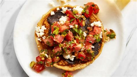 how-to-make-sopes-and-memelas-and-pile-on-the image