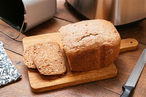 oatmeal-bread-with-molasses-and-honey-recipe-the image