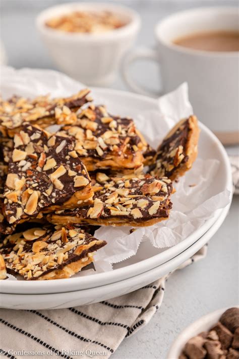 easy-almond-roca-recipe-confessions-of-a-baking-queen image