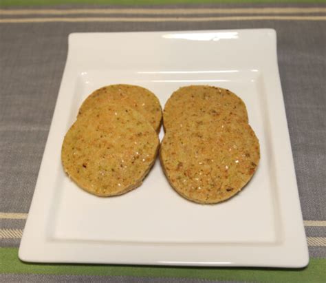 pistachio-shortbread-cookies-leites-culinaria image