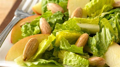 romaine-heart-salad-with-apples-and-almonds image