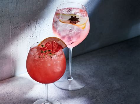 18-delicious-campari-cocktails-to-make-at-home-food-wine image