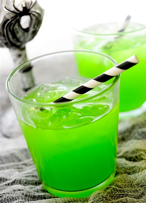 witches-brew-cocktail-recipe-diaries image