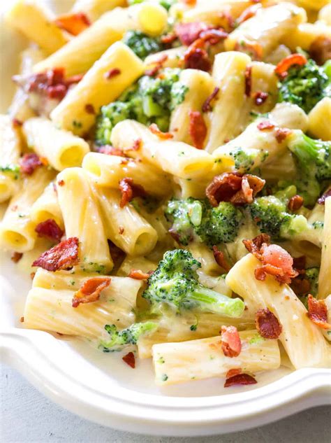 one-pot-bacon-broccoli-pasta-the-girl-who-ate-everything image