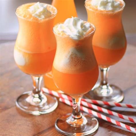 mouth-watering-mondays-orange-creamsicle-float image