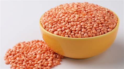 this-is-what-makes-turkish-red-lentil-soup-unique image