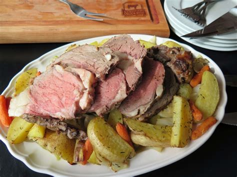beef-roast-and-cabbage-roastperfect image