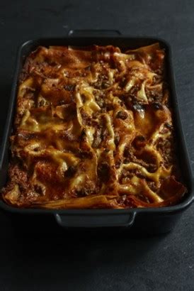 roses-recipes-nigellas-quick-calabrian-lasagne image