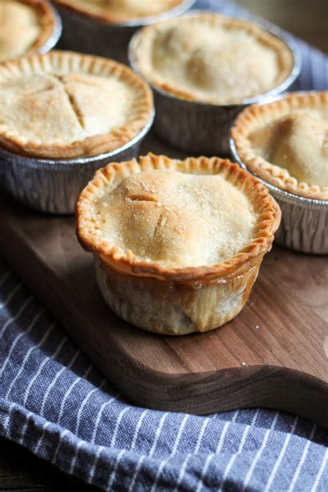 mini-apple-pies-an-easy-recipe-for-individual-apple-pies image