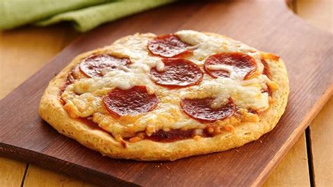 quick-easy-mini-pizza-recipes-and-meal-ideas image