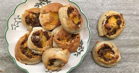 10-best-sausage-wrapped-in-crescent-rolls image