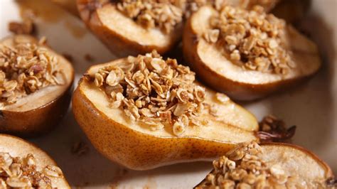 best-cinnamon-baked-pears-recipe-how-to-make-cinnamon image