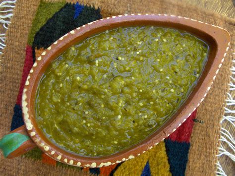 salsa-verde-green-chile-sauce-cooking-in-mexico image