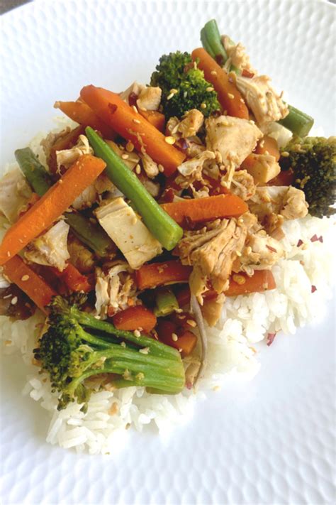 leftover-turkey-stir-fry-recipe-ready-to-eat-in-15 image
