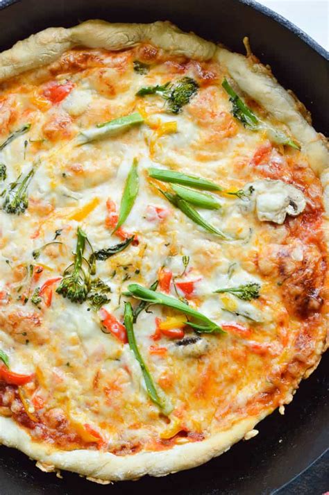 20-minute-skillet-pizza-with-quick-pizza-dough-sugar image