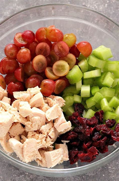 easy-chicken-salad-with-grapes-crunchy-creamy-sweet image