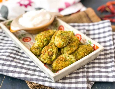 cheesy-garlic-broccoli-nuggets-recipe-archanas image