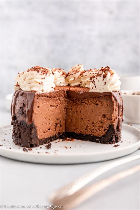 chocolate-cheesecake-confessions-of-a-baking-queen image