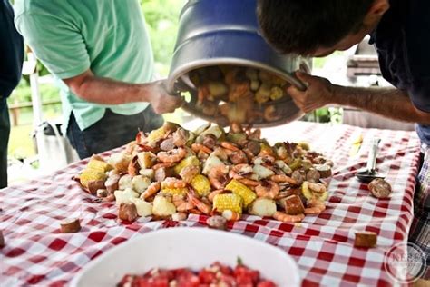 low-country-boil-recipe-easy-on-the-stove-top image