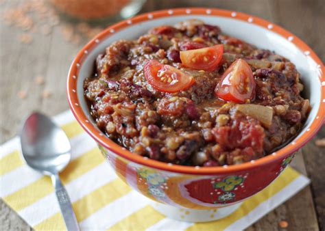 17-crock-pot-vegetarian-chili-recipes-5-bonus image