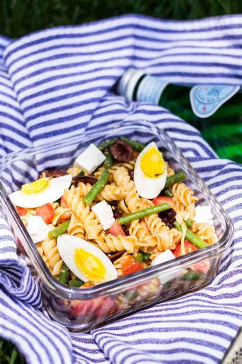nicoise-pasta-salad-for-a-summer-picnic-mon-petit-four image