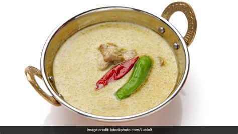 doi-mach-recipe-this-bengali-style-fish-curry-in image