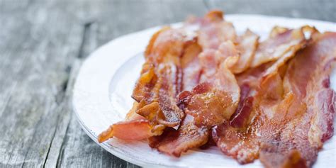the-best-way-to-cook-bacon-in-the-oven-the-pioneer image