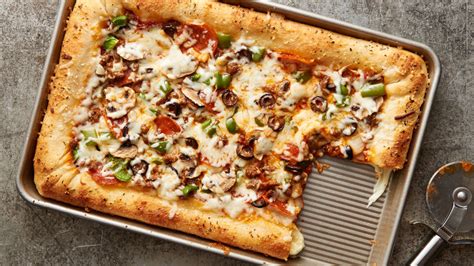 sheet-pan-cheese-stuffed-crust-pizza image