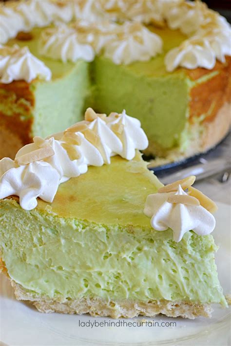 pistachio-cheesecake-lady-behind-the-curtain image