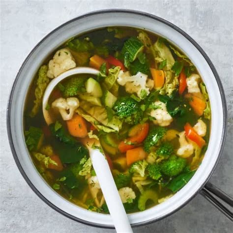 fresh-vegetable-soup-healthy-recipes-ww-canada image