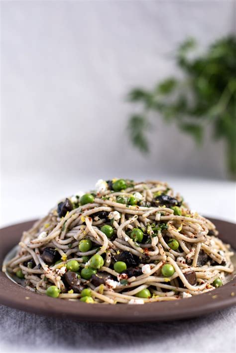 pasta-with-mushrooms-and-peas-foolproof-living image