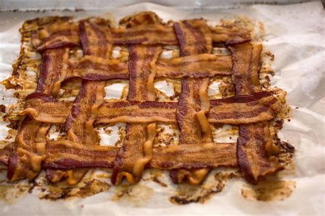 how-to-make-a-bacon-lattice-guys-grocery-games image