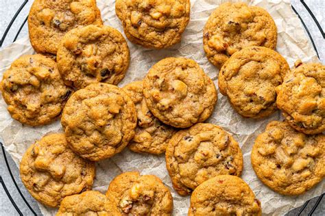 old-fashioned-hermit-cookies-recipe-the-spruce-eats image