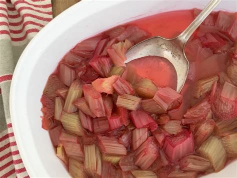 easy-baked-rhubarb-recipe-bridgets-green-kitchen image