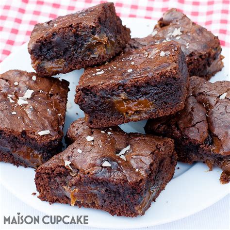 dulce-de-leche-brownies-maison-cupcake image