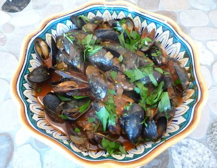 clams-and-mussels-marinara-recipe-grandpa-joes image