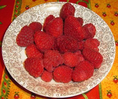 best-chocolate-raspberry-souffle-recipe-how-to image