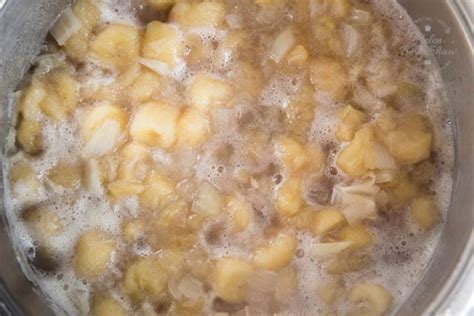 banana-chutney-recipe-quick-easy-and-delicious image