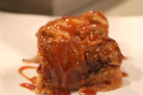 bread-pudding-with-chocolate-chunks-and-dulce-de image
