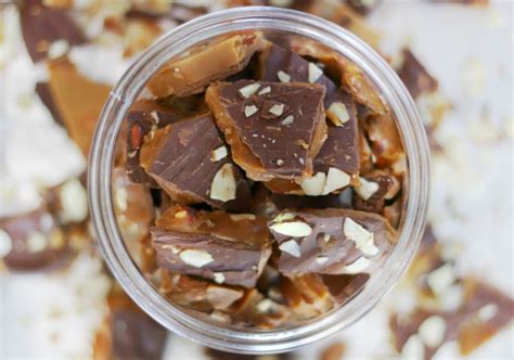 the-best-english-toffee-recipe-for-beginners-with image