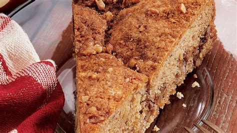 apple-crunch-coffee-cake-recipe-pillsburycom image