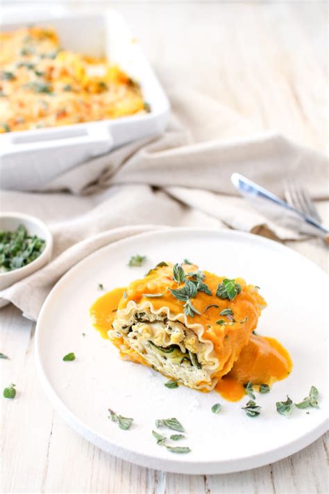 butternut-squash-and-spinach-lasagna-roll-ups image
