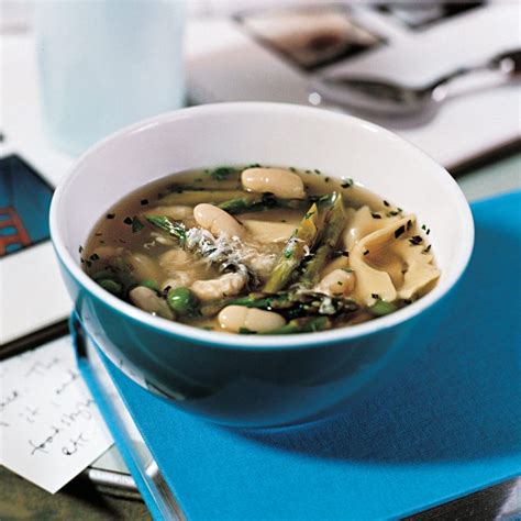 white-bean-soup-with-asparagus-and-peas image