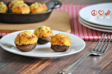 crab-stuffed-mushrooms-with-bacon-low-carb image