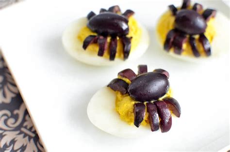 spider-deviled-eggs-for-halloween-mommy-musings image