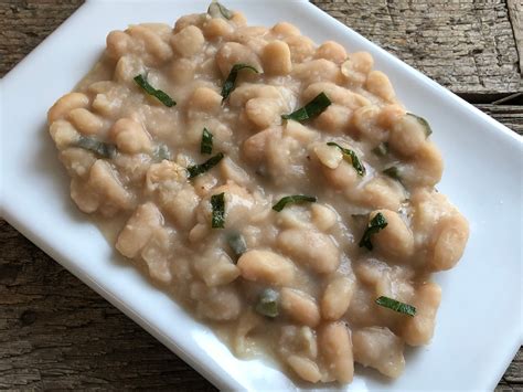 quick-cannellini-beans-with-sage-and-garlic-idealist image