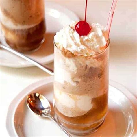 coke-floats-a-summertime-treat-from-lanas-cooking image