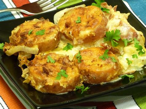 cheesy-bacon-ranch-potato-casserole-recipe-pegs image