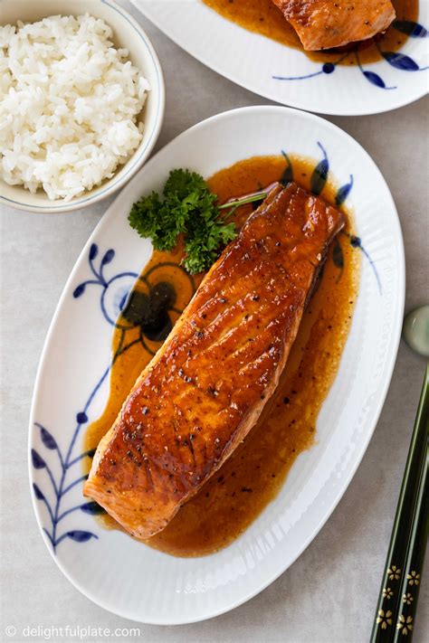 15-minute-asian-glazed-salmon-delightful-plate image