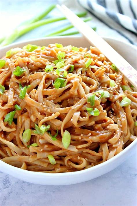 thai-peanut-noodles-recipe-crunchy-creamy-sweet image